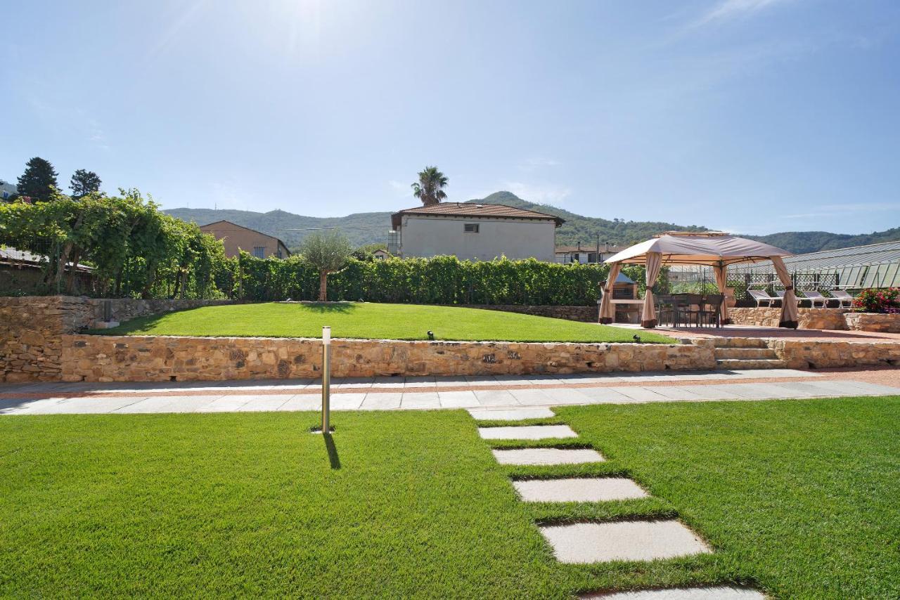 Il Borgo - Ulivo Villanova d'Albenga